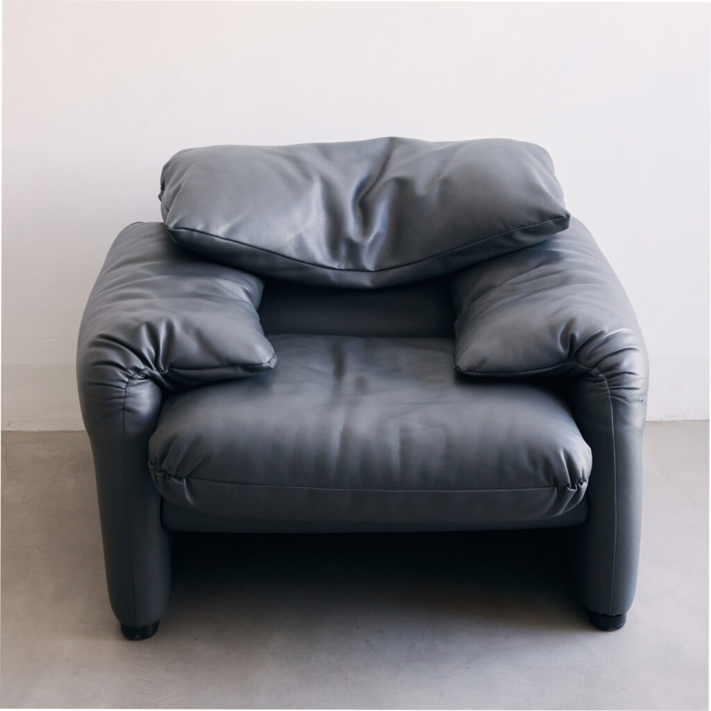 Cassina Maralunga Leather Armchair Grey