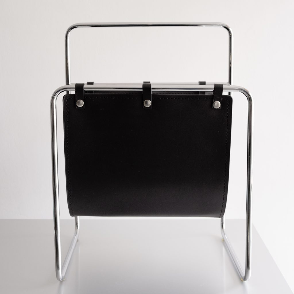 Leather case for magazines, Black