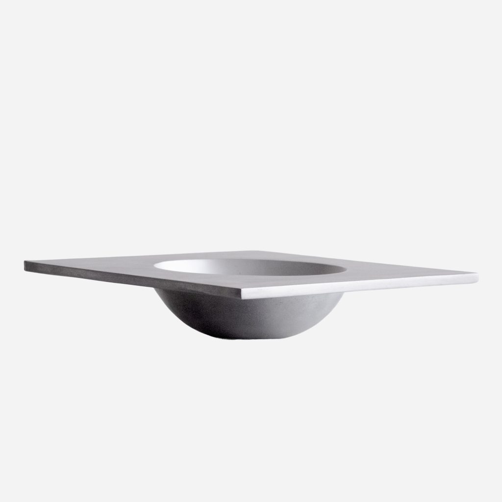 Metal plate Ligne Roset