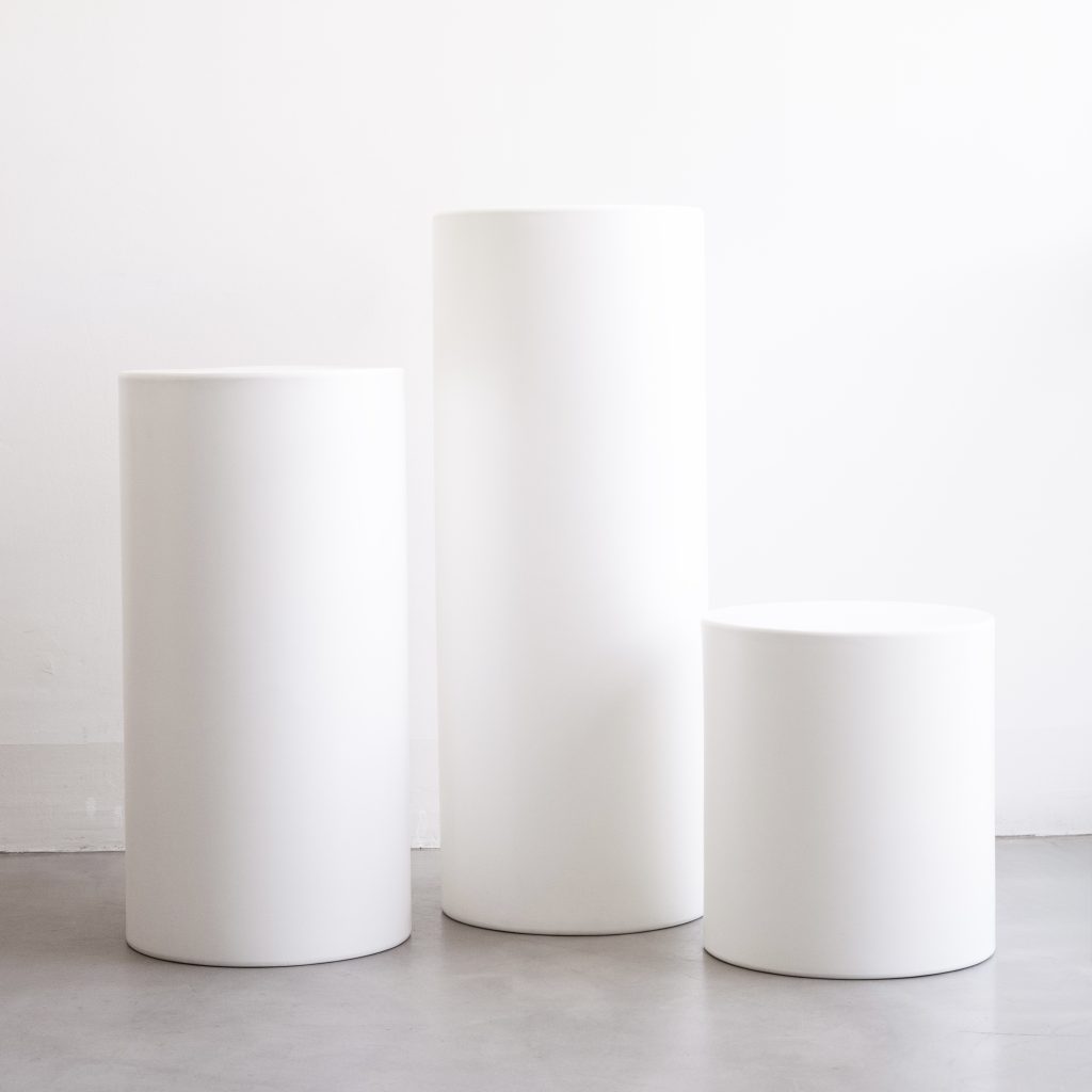Round Plastic Pedestal, White