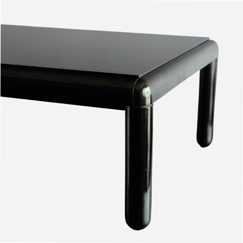 Black Lacquered Wooden Coffee Table