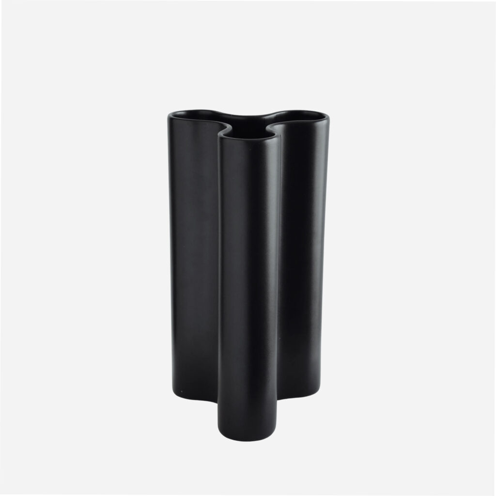 Black Wave Vase