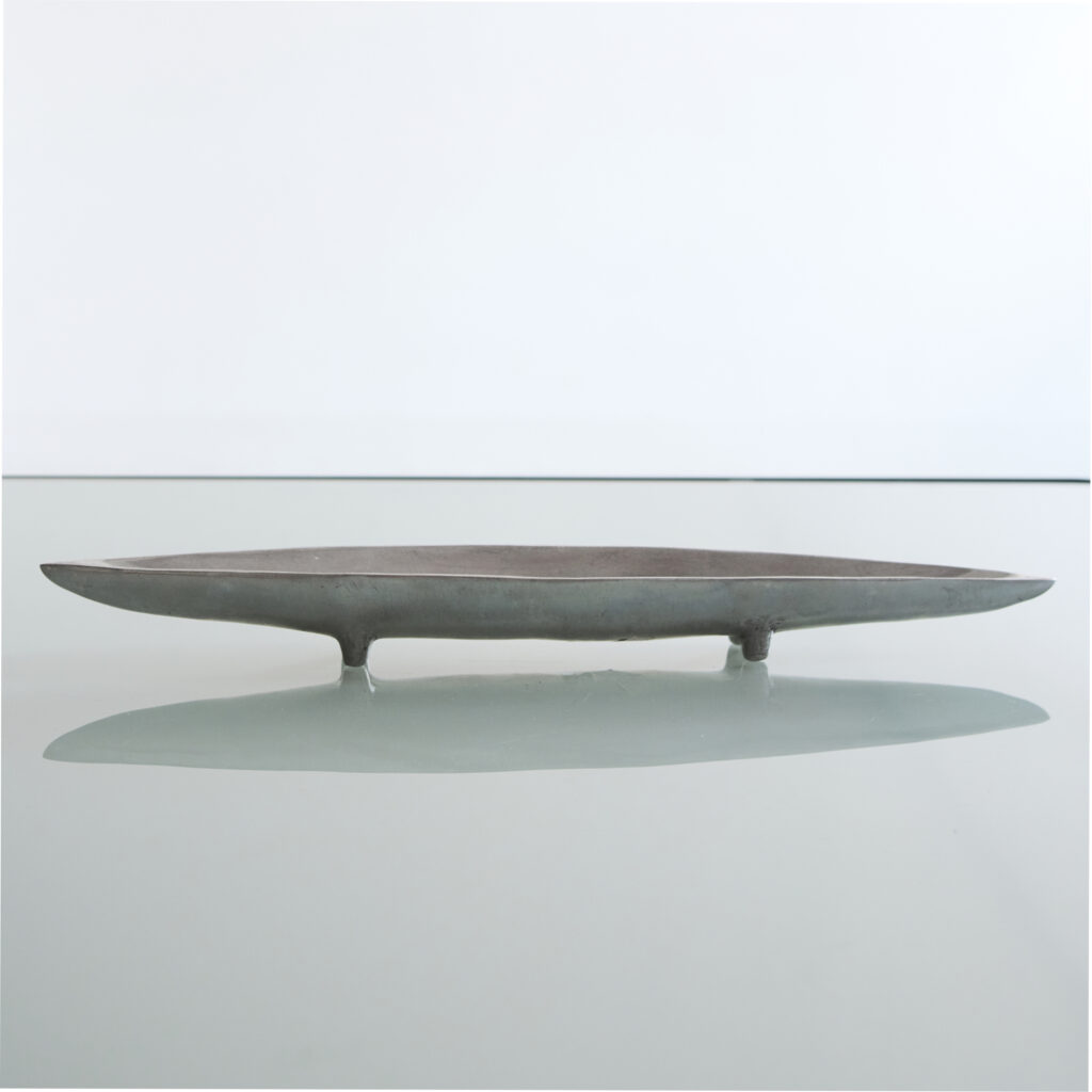 Cast Aluminum Oval Tray