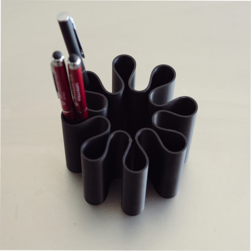 Flower Pen Holder, Black