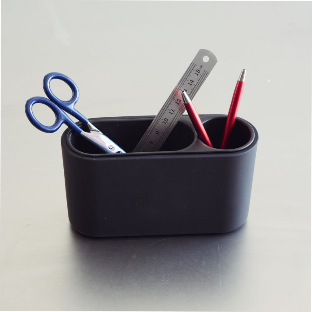 Pen Holder, Leather Black