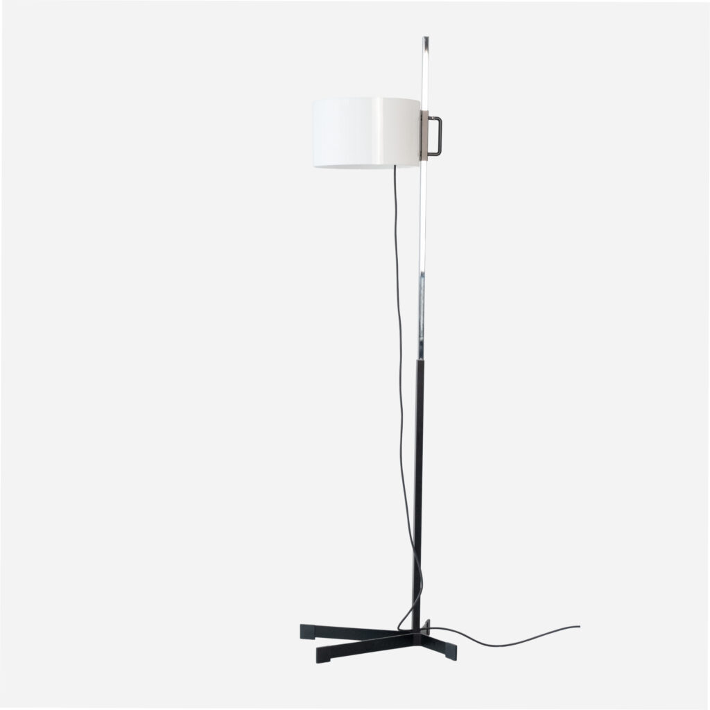 TMC Floor Lamp