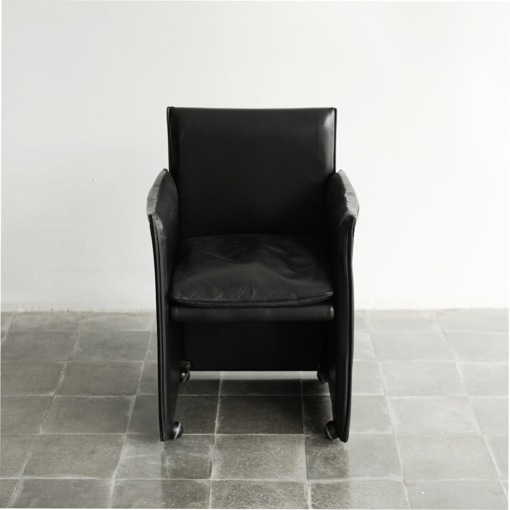 Armchair Cassina 401 Break